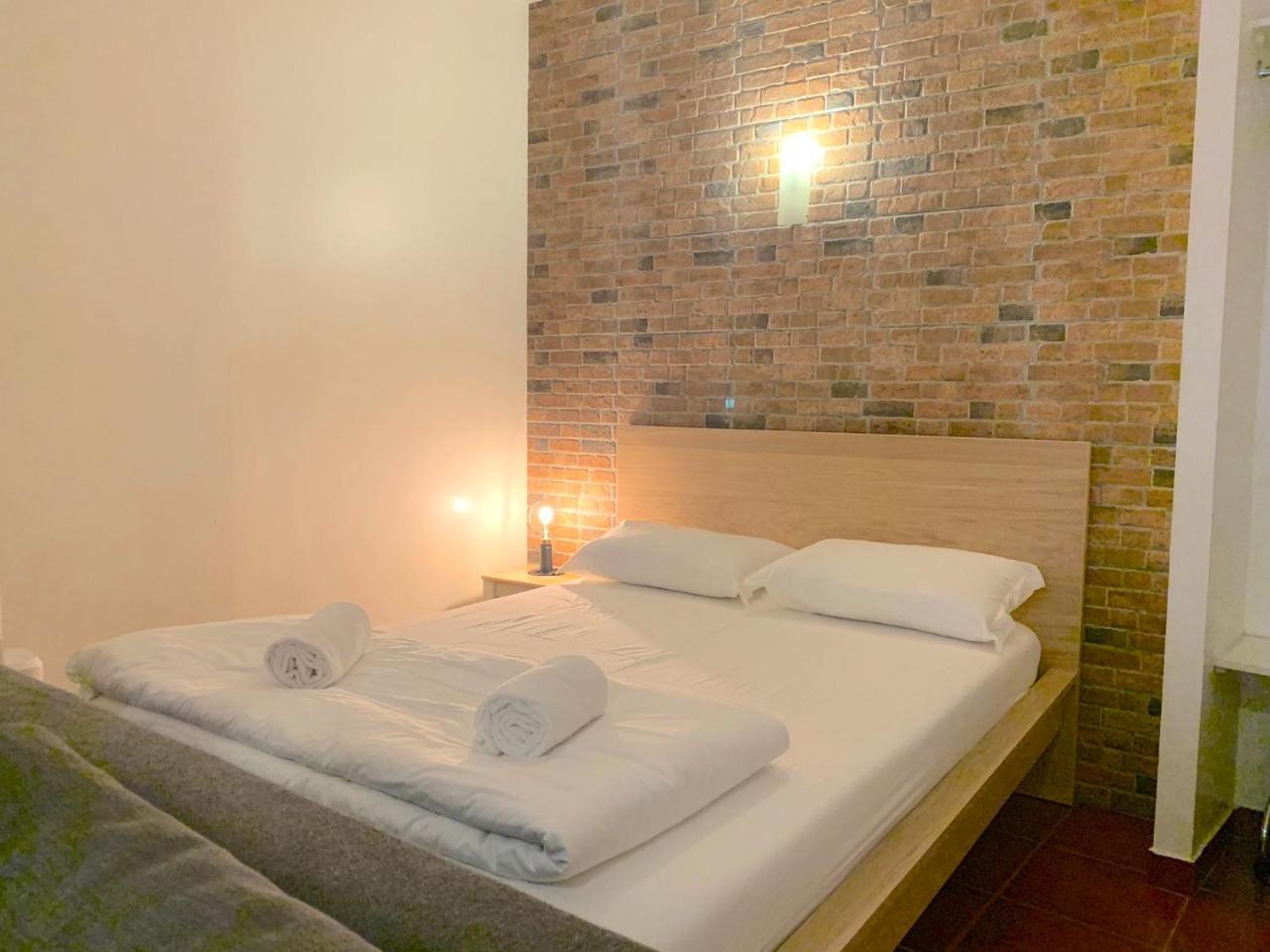 Studio Apartment - TV Da Madalena 05 (Adults Only) 2