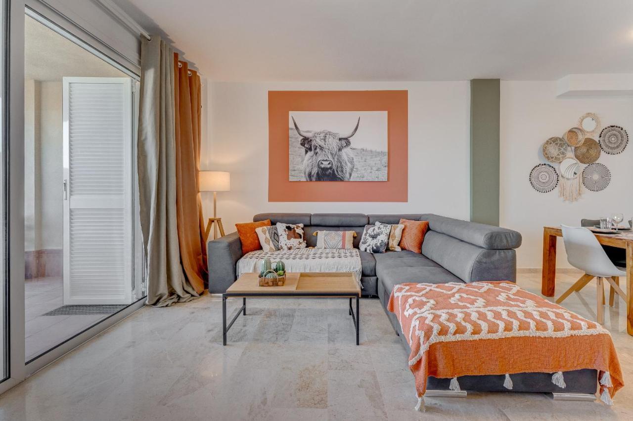 Luxury Vacation House Dakota 1