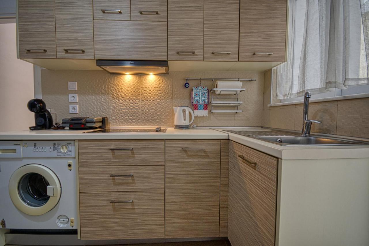 The Rhodes Marina Apartment 2