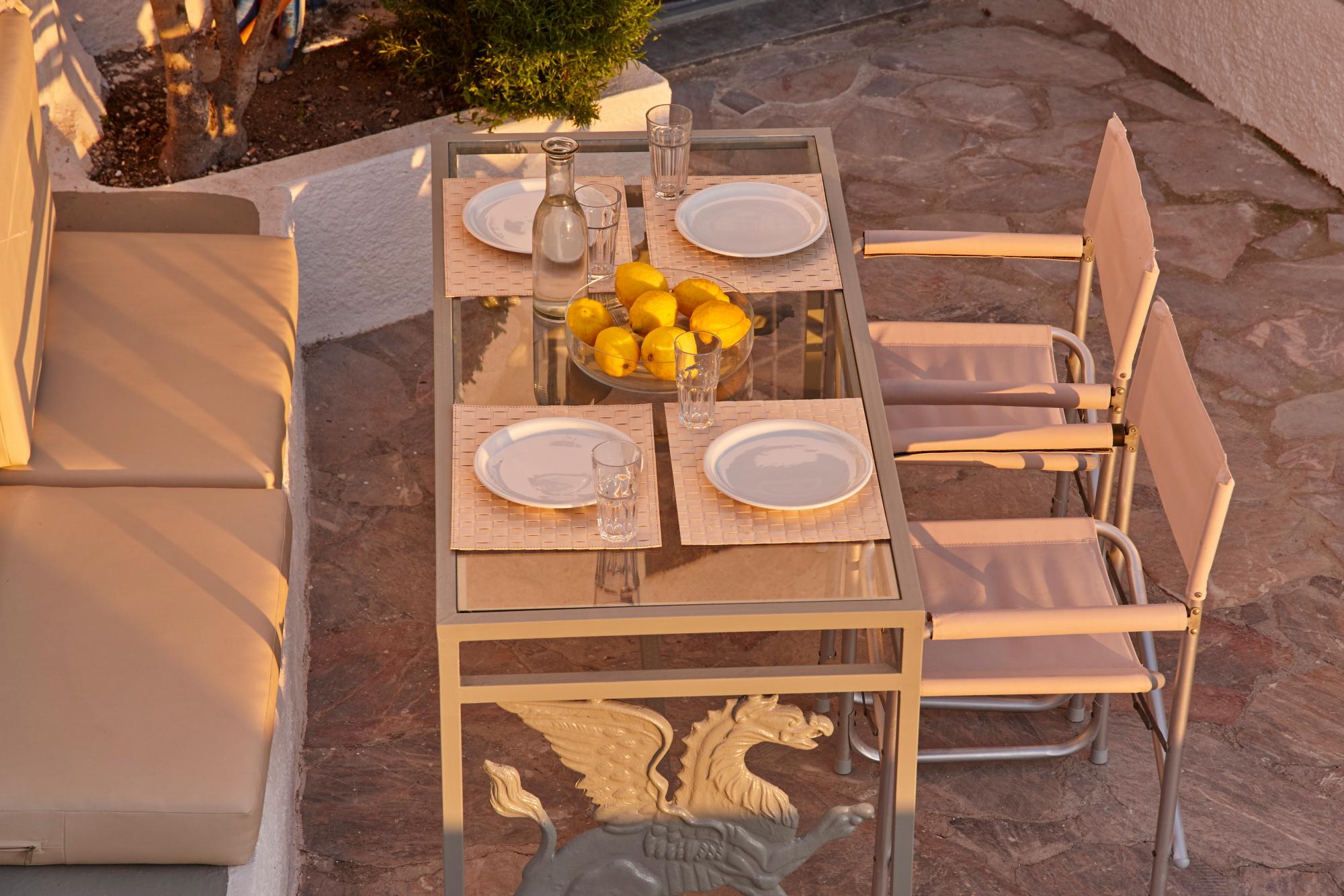 Nautilus Residence 3 Bedroom Villa at Firostefani 2