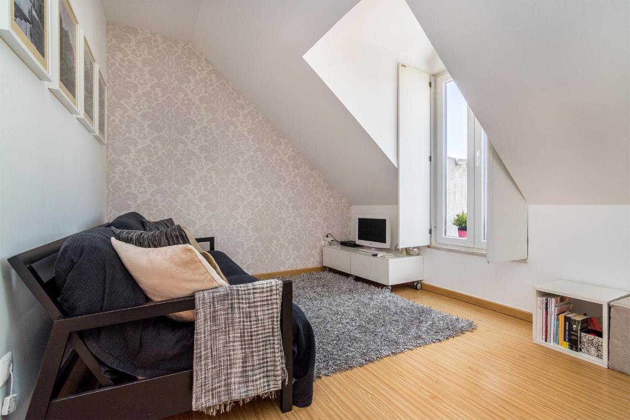 Whome Trigueiros Downtown 1-Bed W/Ac in Top Location 2