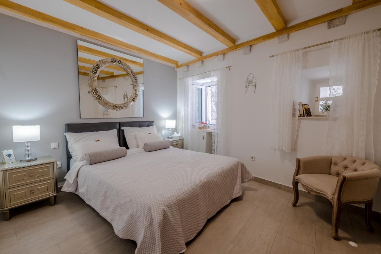 Apartments St. Michel 2