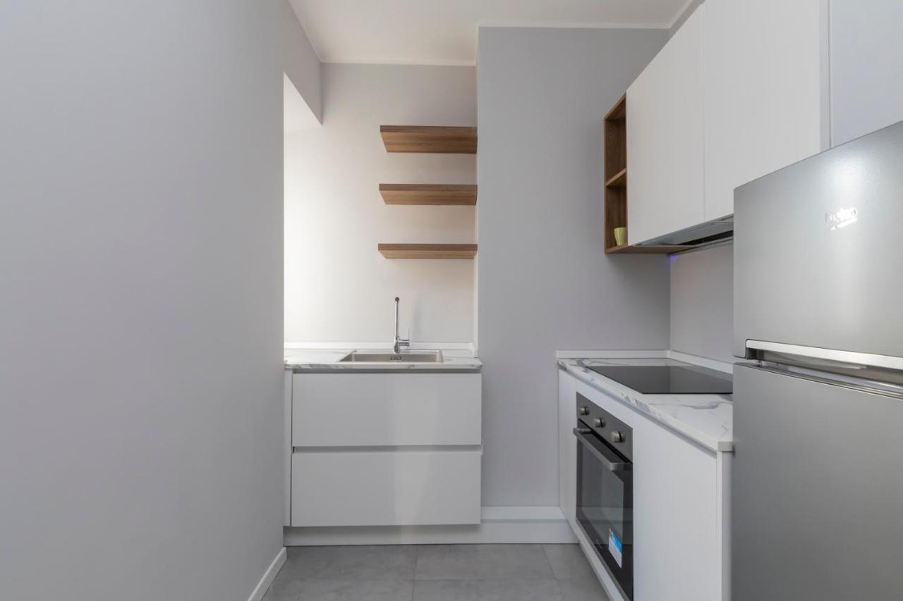 [Luxury Apartment in Downtown] - Curtatone 4 2