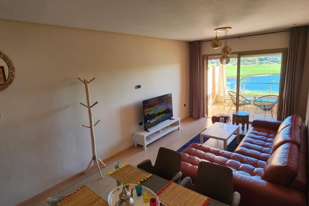 Appt Vue Golf Et Atlas 1