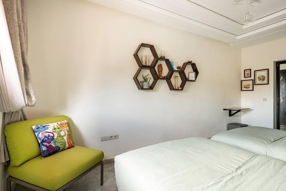 "Superbe Appart Mega Terrasse Piscine +Big Jardin" 1