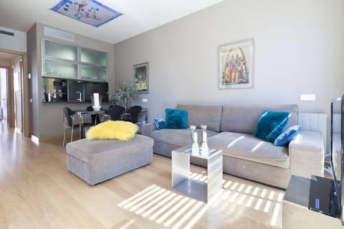 My Space Barcelona Pool City Center