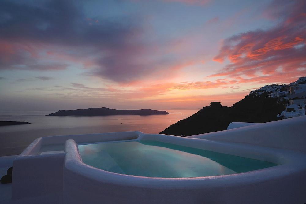 Mirabo Luxury Villas (Adults only)