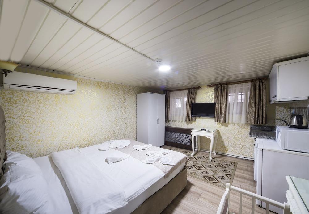 Emre Residence Suites