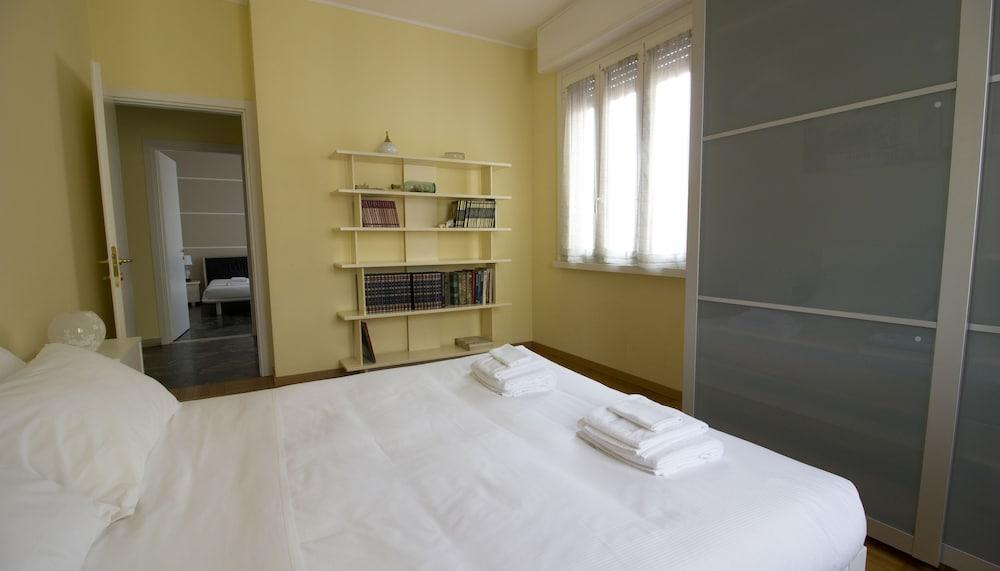 Italianway - Bonnet 5