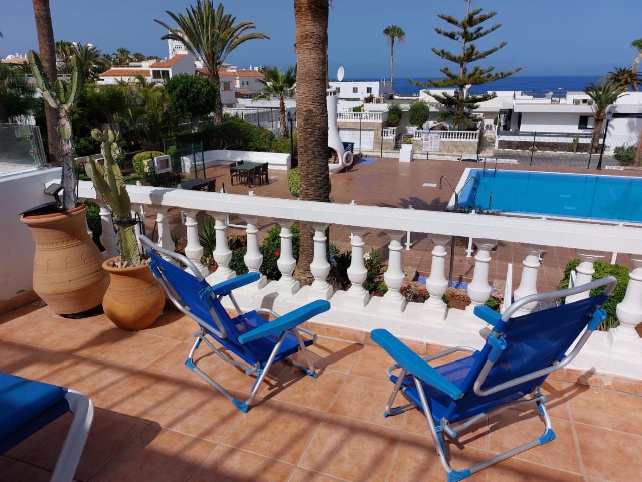 First Line Villa Floor Apartment with Amazing Sea View Air Conditioned Just 50m From the Beach