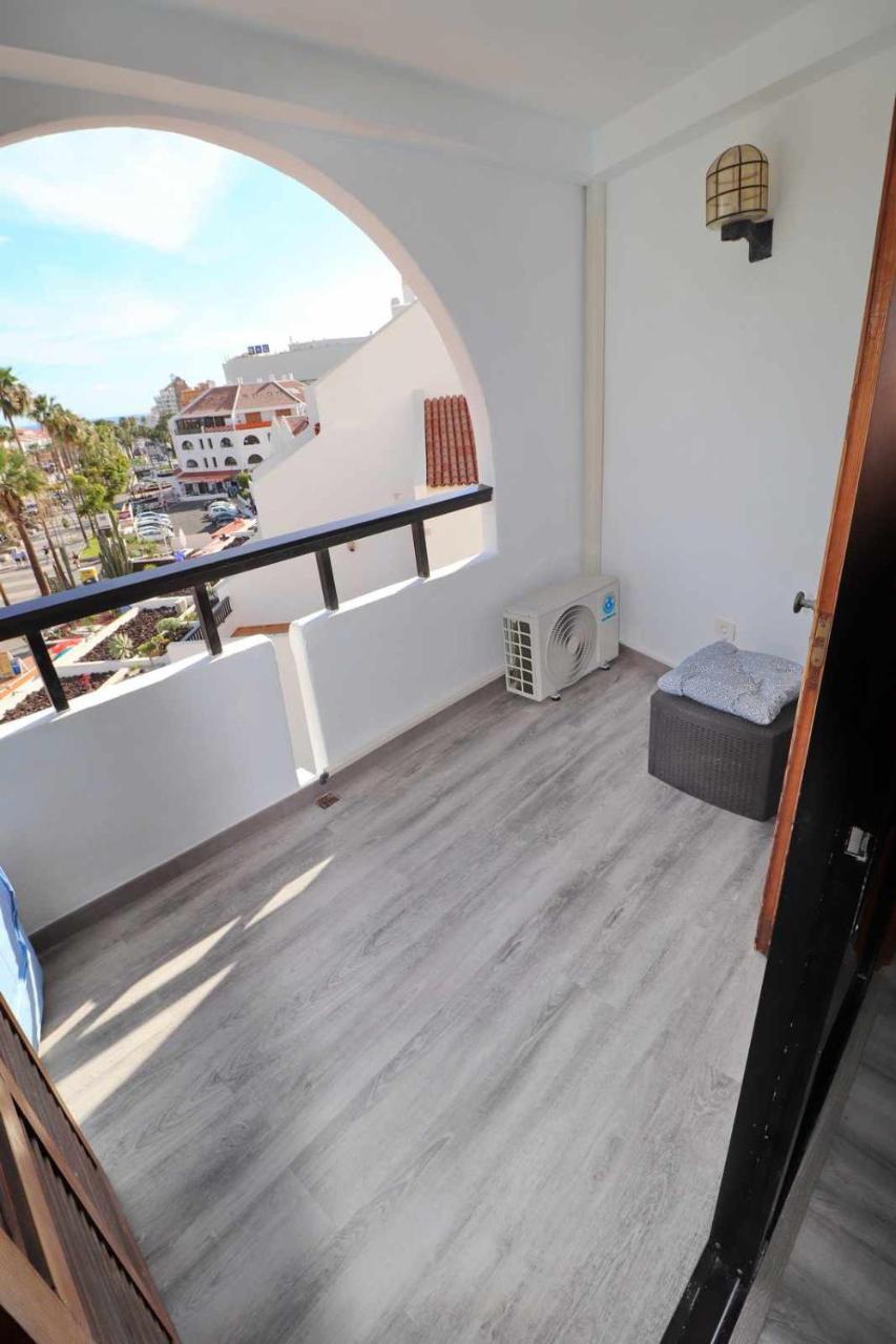 Parque Santiago II Studio 404 by Tenerife Rental 1