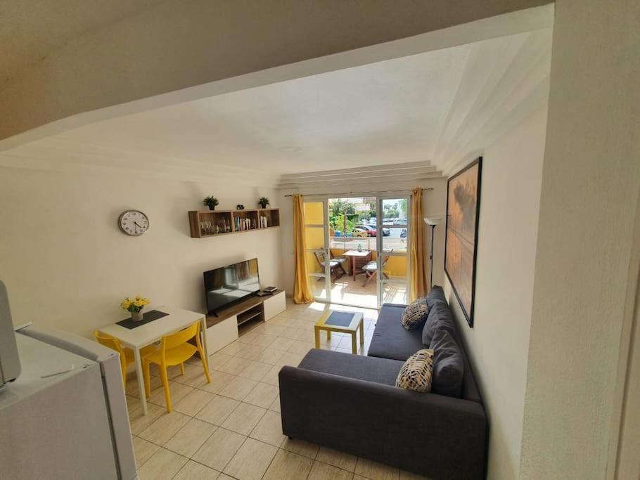 Sunshine by the Ocean 1br Apartment Costa Adeje by Aqua Vista Tenerife 2