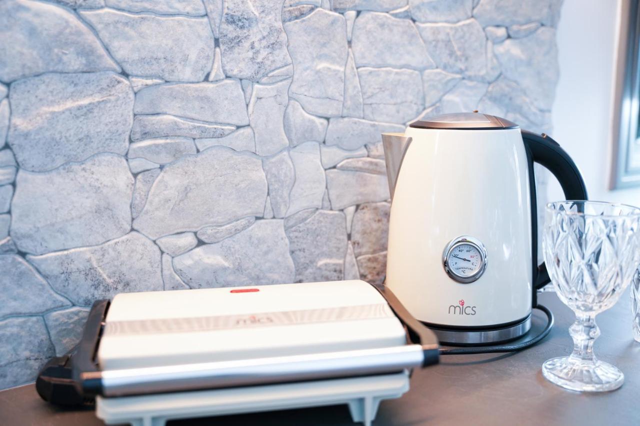 Sunstone Apartment 1