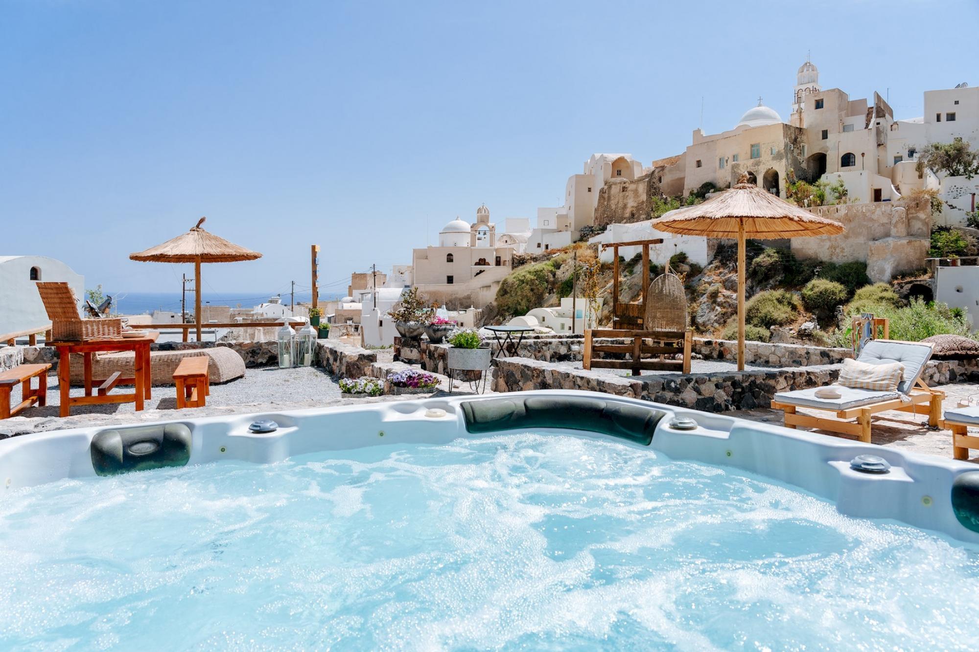 Rock Villas Santorini - Villa Complex | Castle View, 2 Jacuzzis, 240 Sq.M, Up To 10 Guests