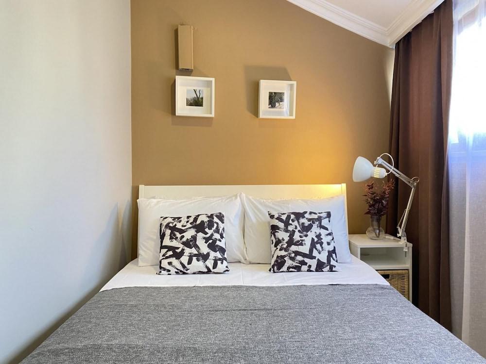 Stylish Duplex with Terrace 650 M To Galata Tower 2