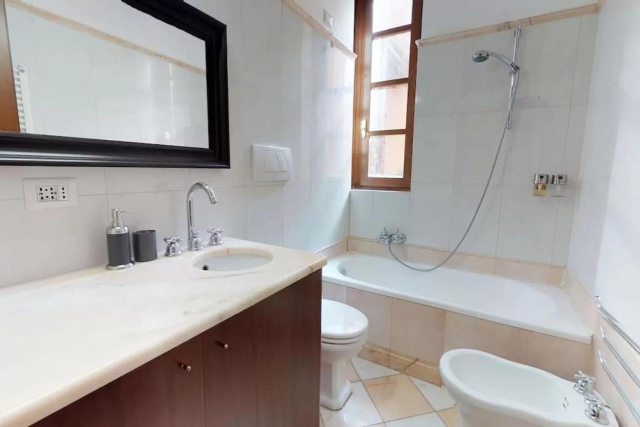 Italianway - Borgospesso 14