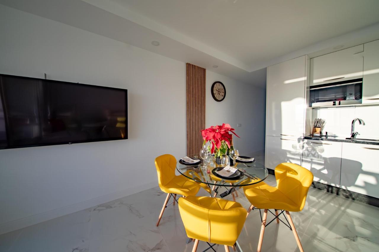 Ponderosa 611, las Americas, One Bedroom Apartment with Large Terrace And Ocean View, Next To Siam Park