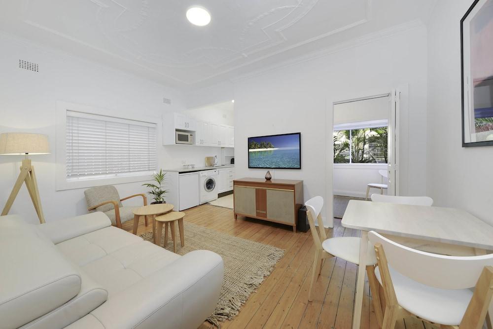 Beautiful 2bdrm Beachside Getaway