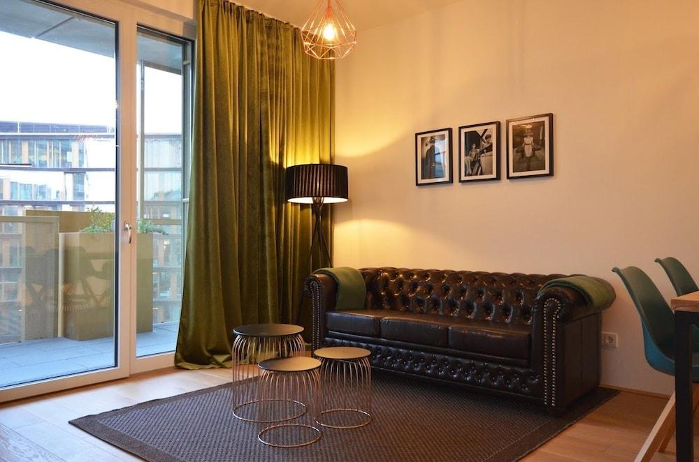 Belvedere Residence Central Station