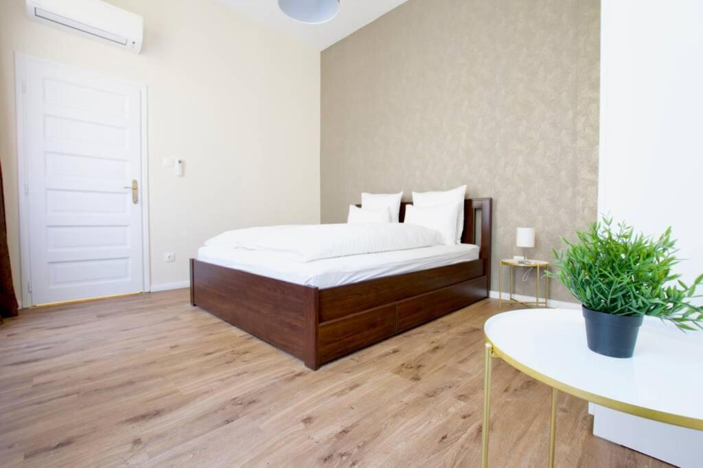 Premium Apartment by Hi5 - Astoria 4 Bedroom