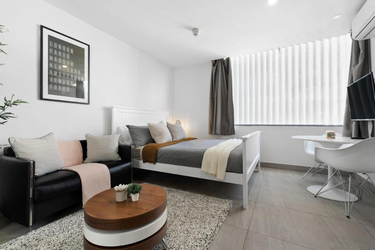 Stylish & Cozy Beach Studio, 5min Walk To Bondi Beach