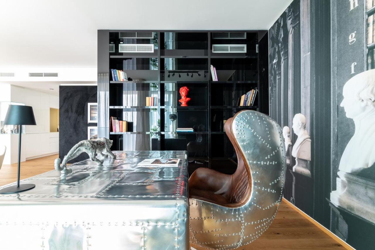 Exclusive 2br Skyline Penthouse by Hm