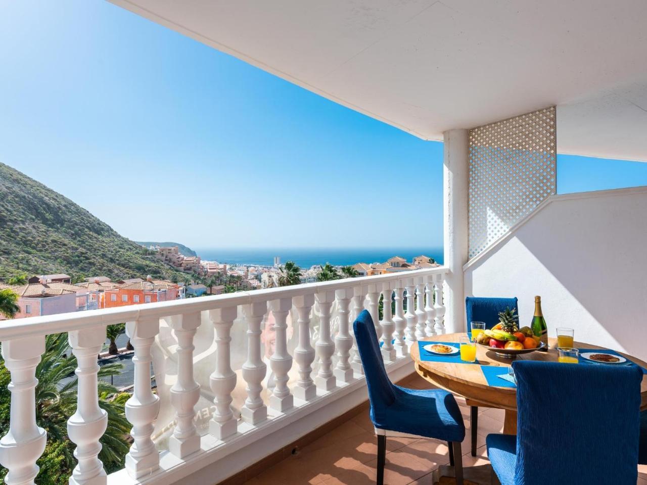 3c Atico Vista Hermosa Wifi Pool,Tennis,Padel,Park 1