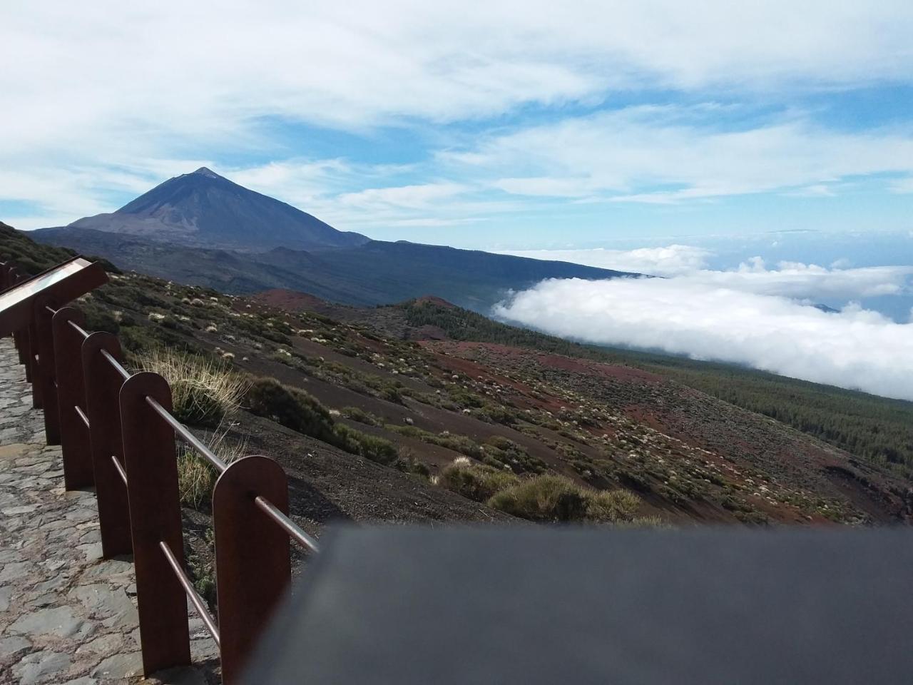 Beach 400mtr, Top of Mountain with Spectacular Surround View 200mtr