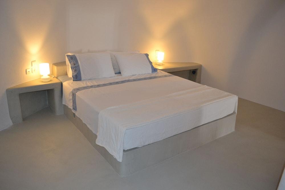 Ikia Kriton (Adults only) 2