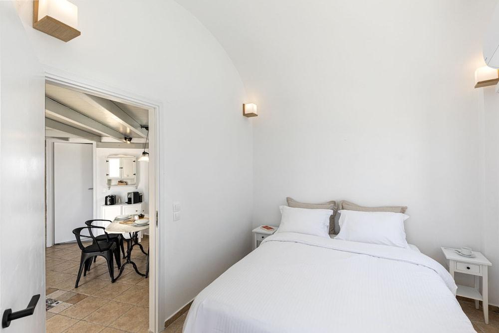 Calderas Hug & Panoramic Sea View Suites 1