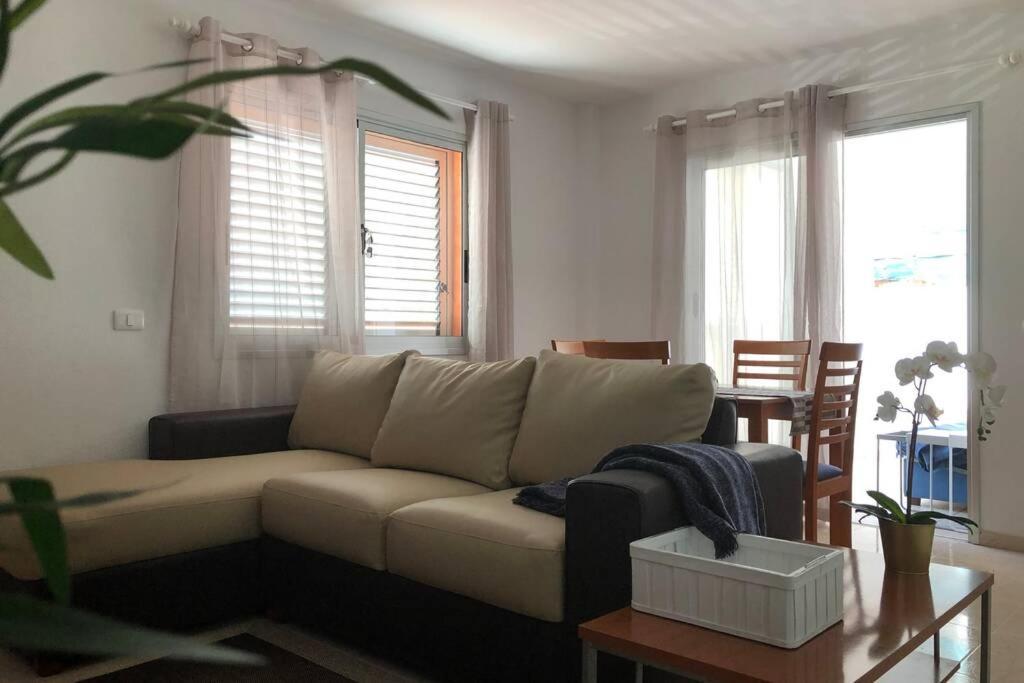 Beach And Relax Caletillas /Wifi/Netflix/Garage