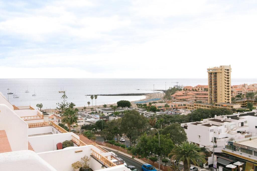 Summer Home: Sun And Beach in a Prime Location