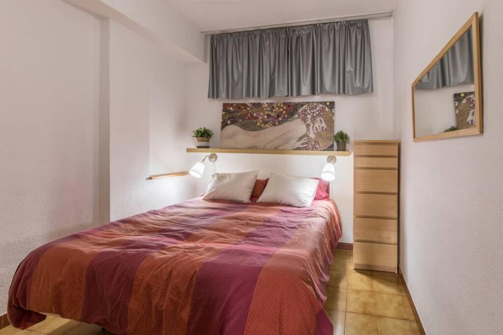 Summer Home: Sun And Beach in a Prime Location 2