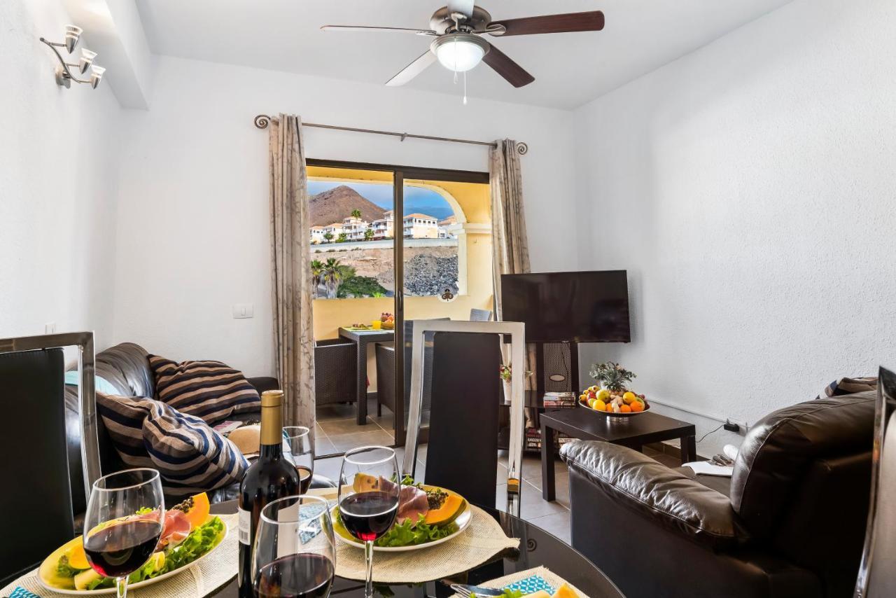 Panoramic 2 Bed Penthouse 2