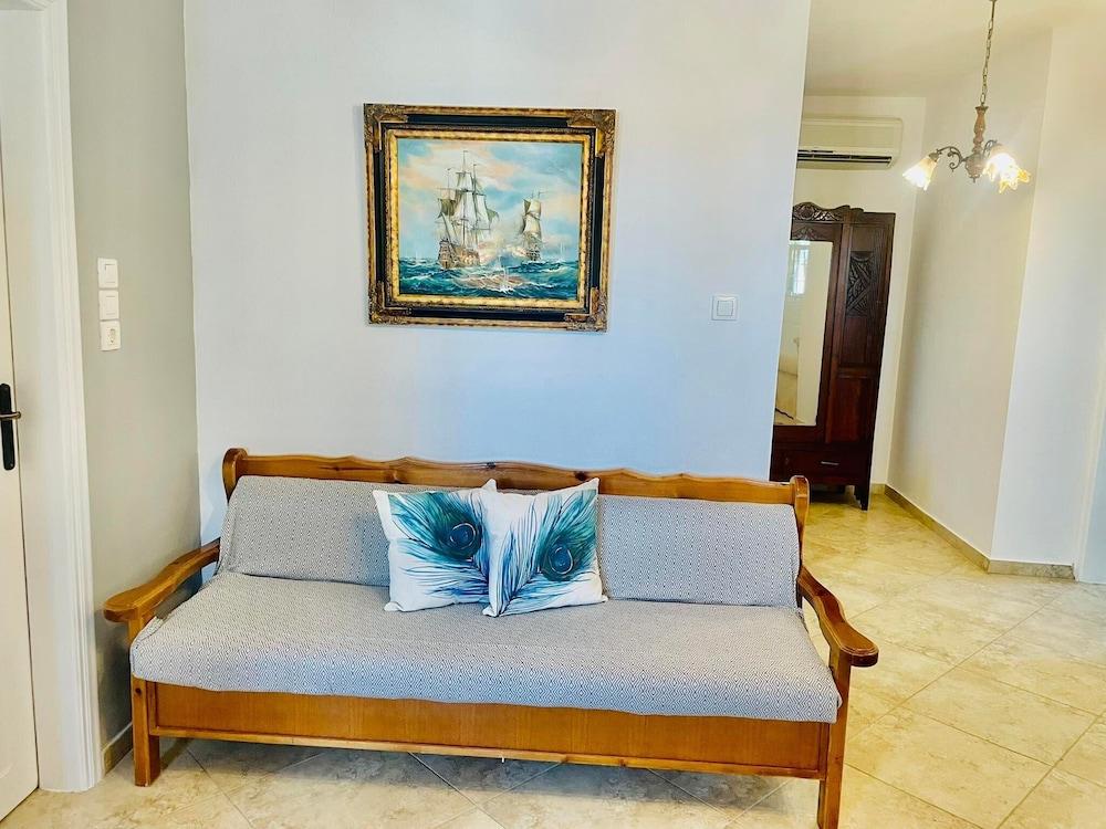 Villa Arietta Santorini