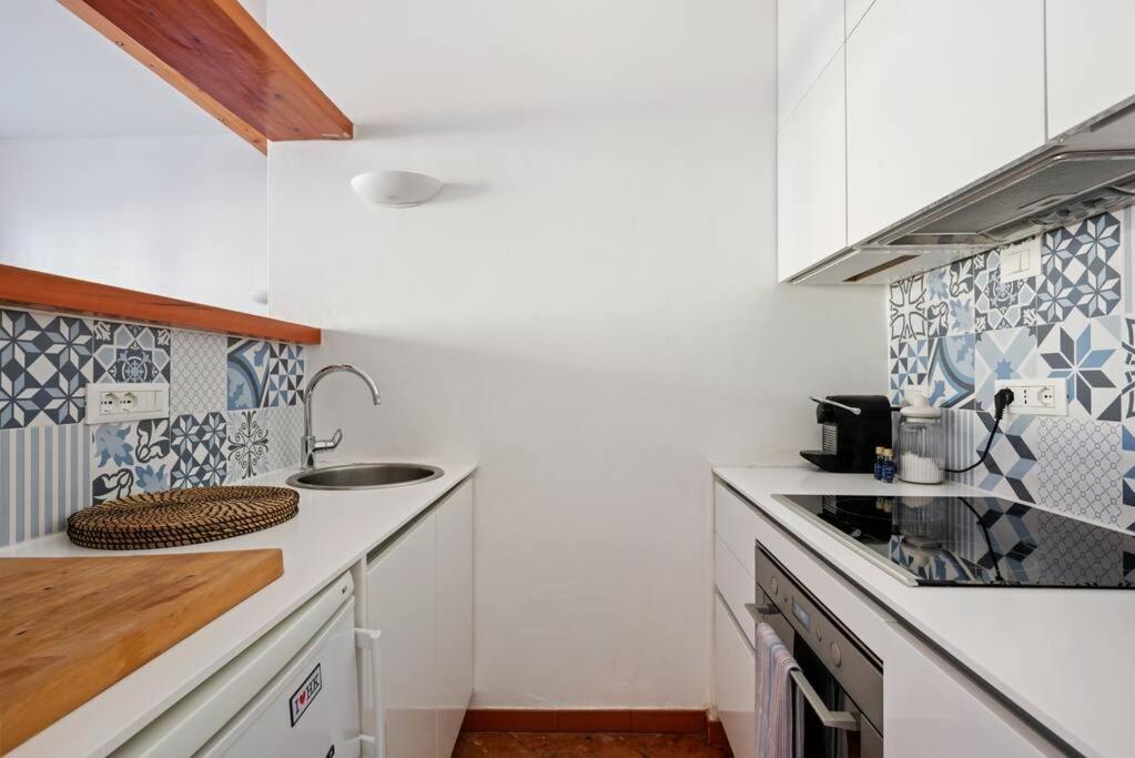 Feelings of Peace And Comfort Near Duomo 1