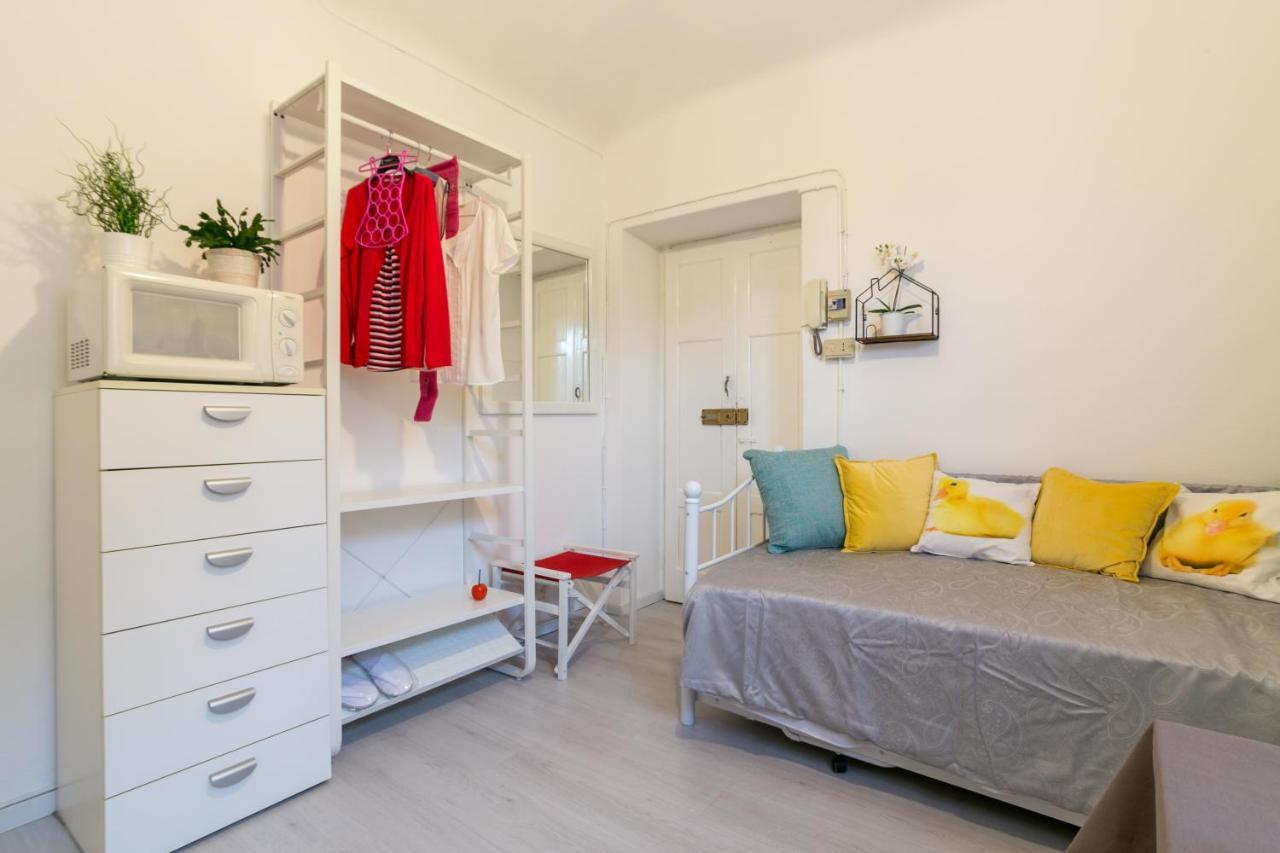 Commenda White Studio (Adults Only)