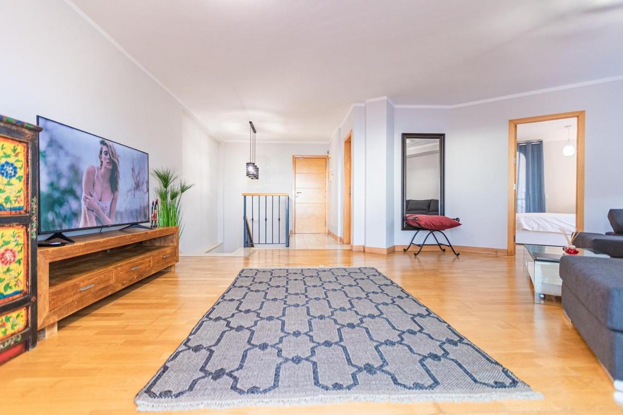 Amazing Duplex with Panoramic Ocean Views 1