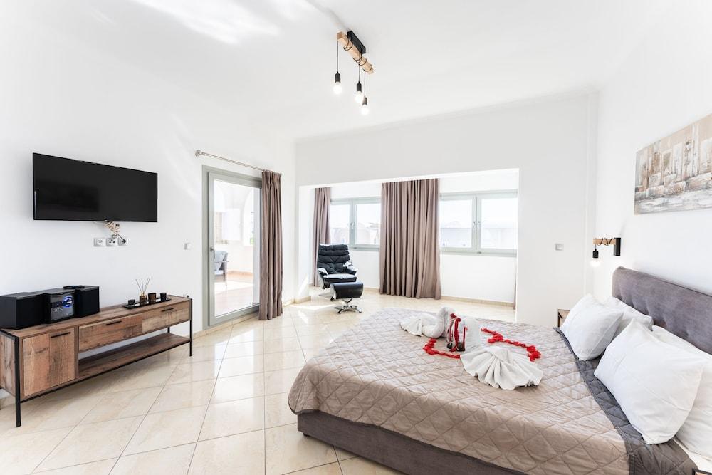 Burned Rock Suites 1