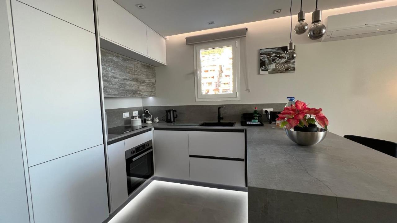 Boutique Studio, Sea Views of las Vistas And Free Wifi 2