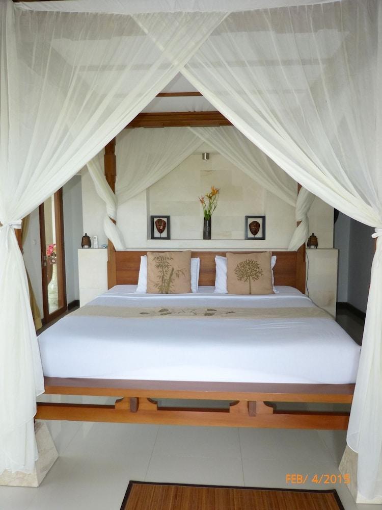 Villa Agung Khalia 1