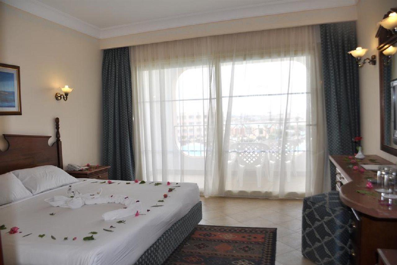 Titanic Resort & Aqua Park 2