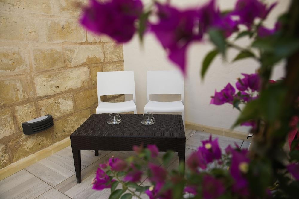 U Collection Townhouse 1