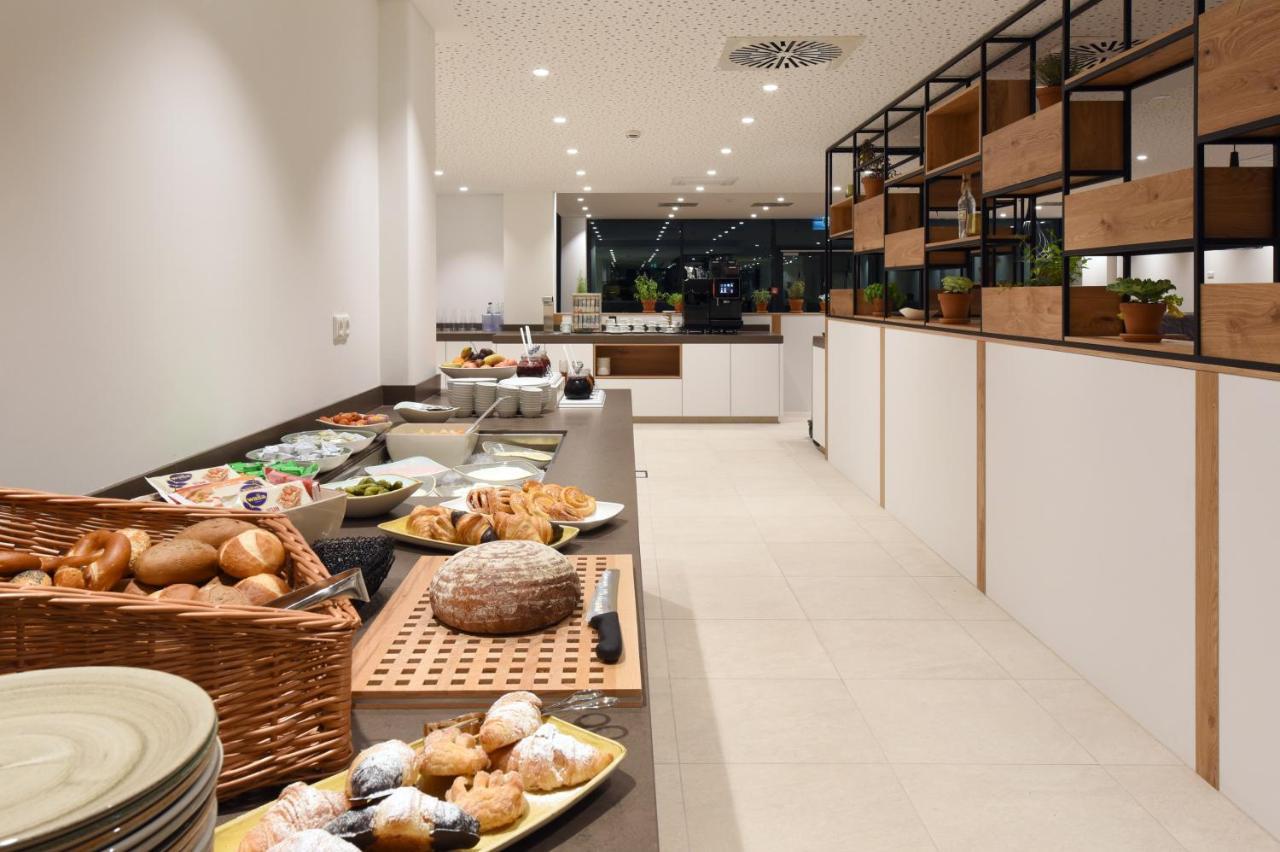 Wyndham Garden Munich Messe 1