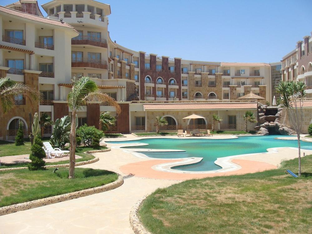 Royal Beach Hurghada