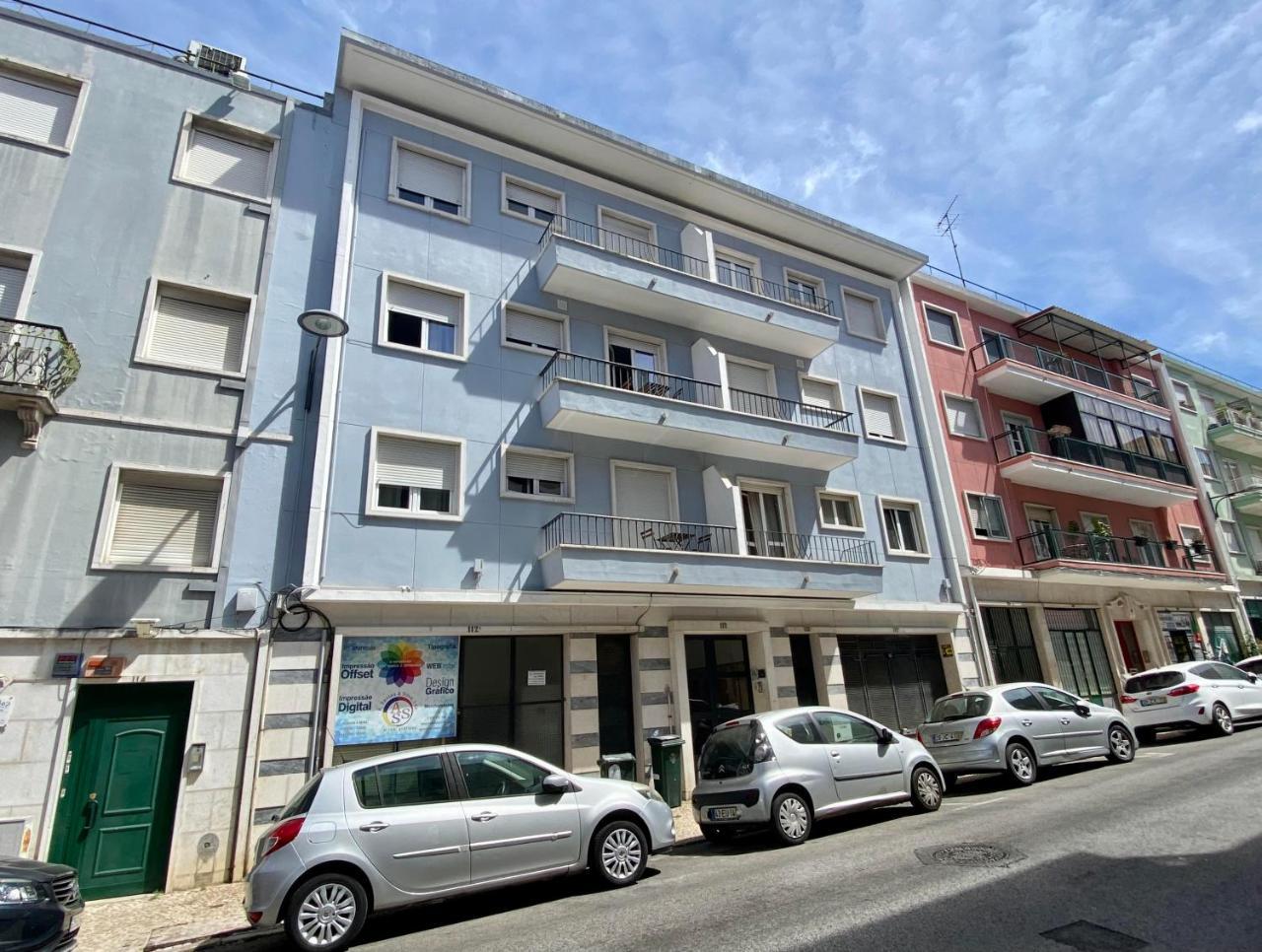 Dumont Lisbon Guesthouse 2