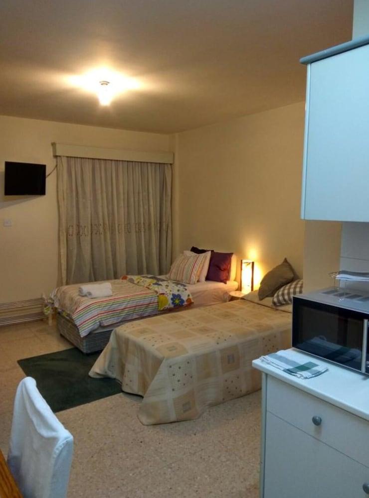 Ne'r Beach Calm Place 1