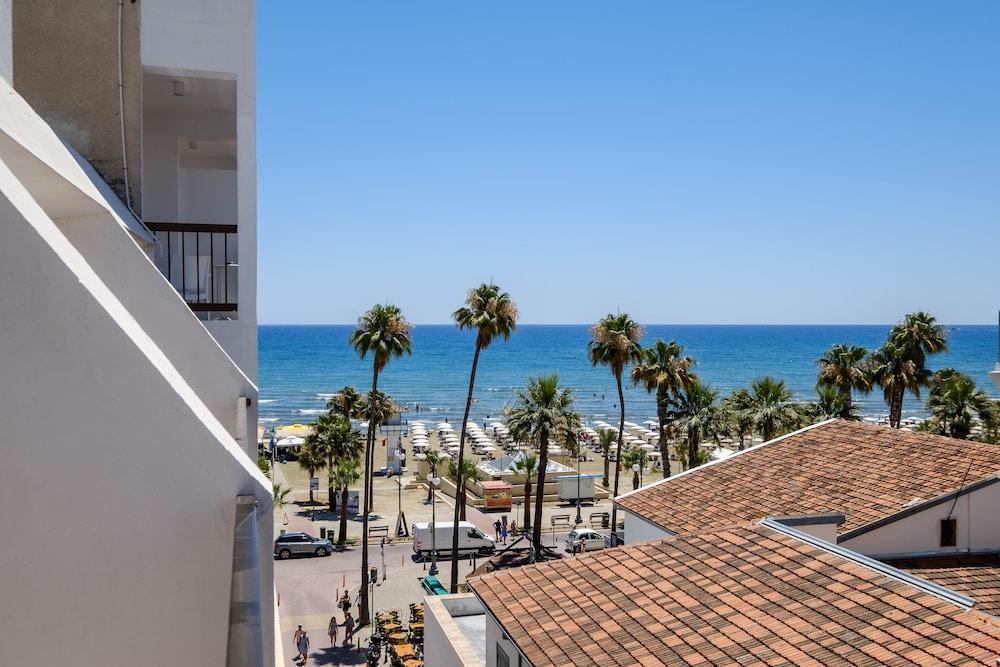 Nautilus Tourist Apartments