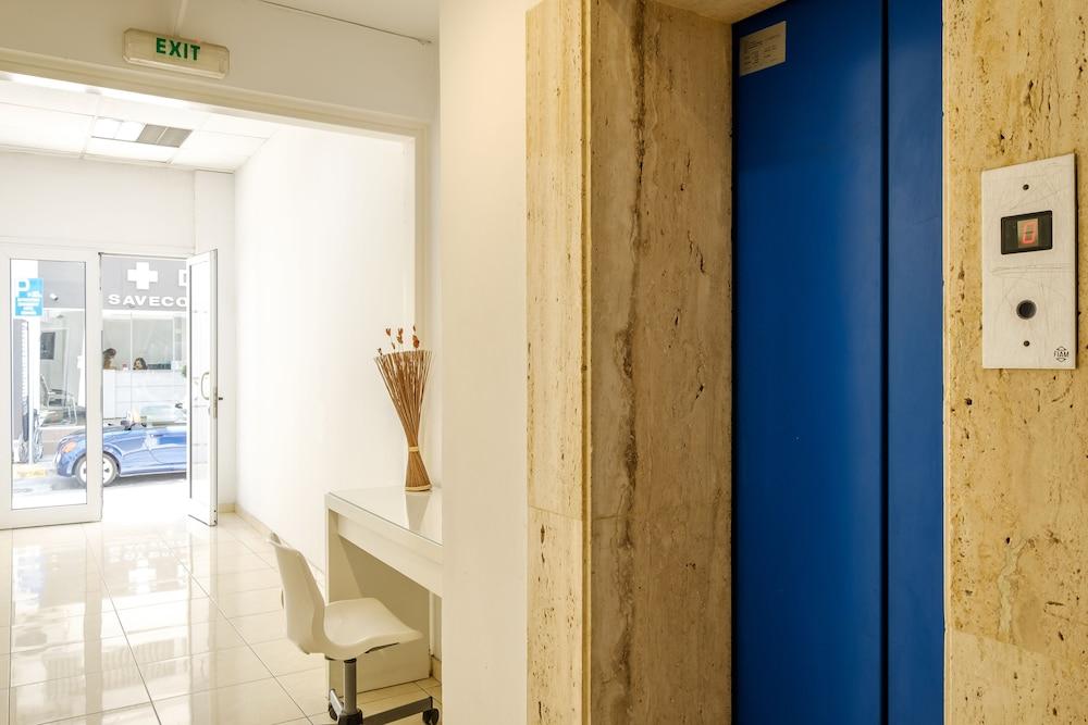 Nautilus Tourist Apartments 1