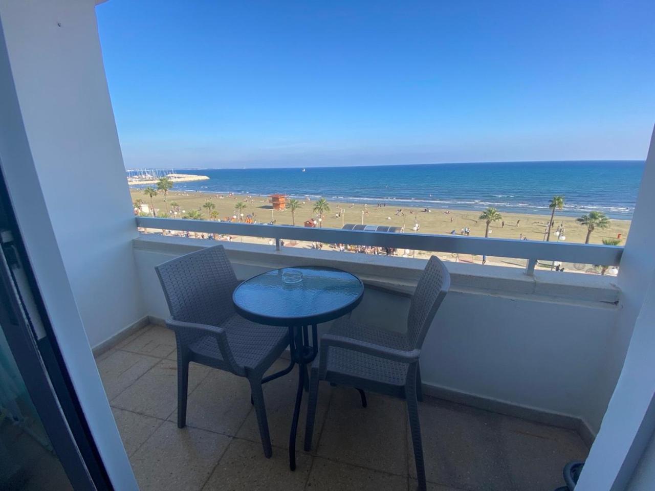 Alex Beach Apartment 33 1